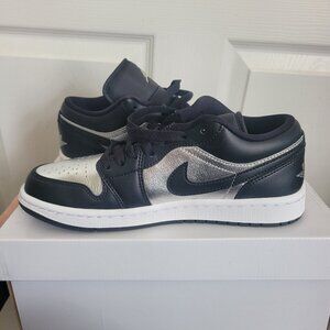 Jordan 1 Low womens 7.5